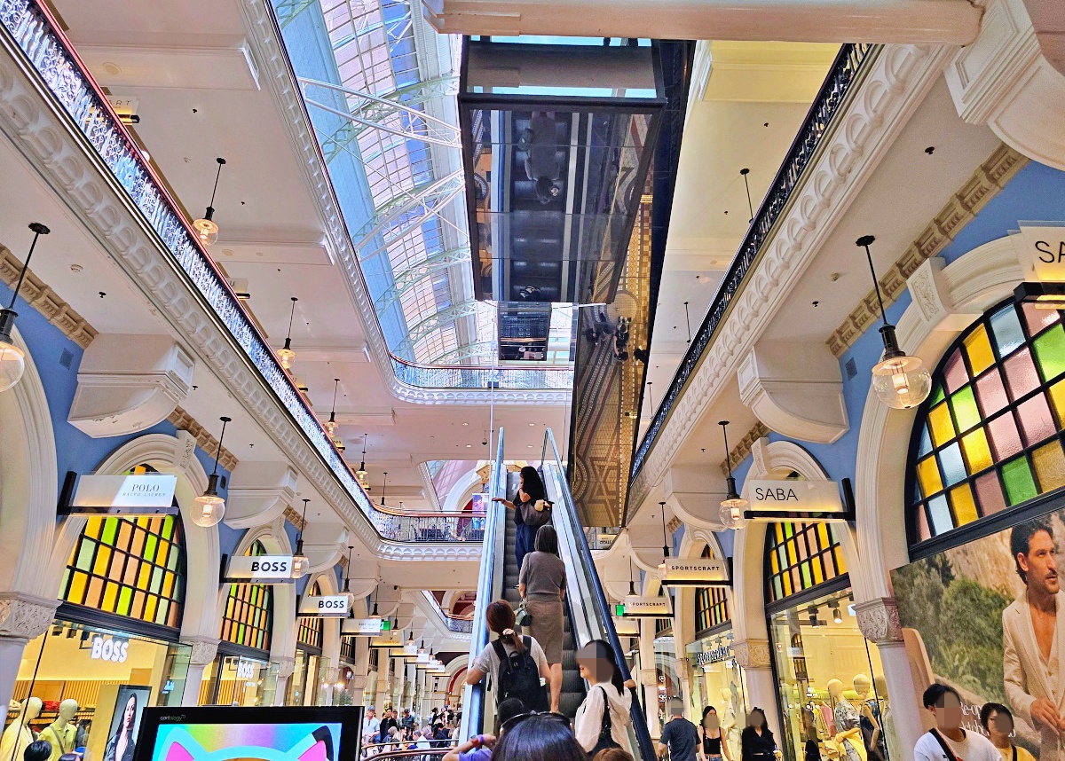 雪梨 QVB 維多利亞女王大廈購物指南｜交通方式、Haigh’s 巧克力店與周邊購物推薦