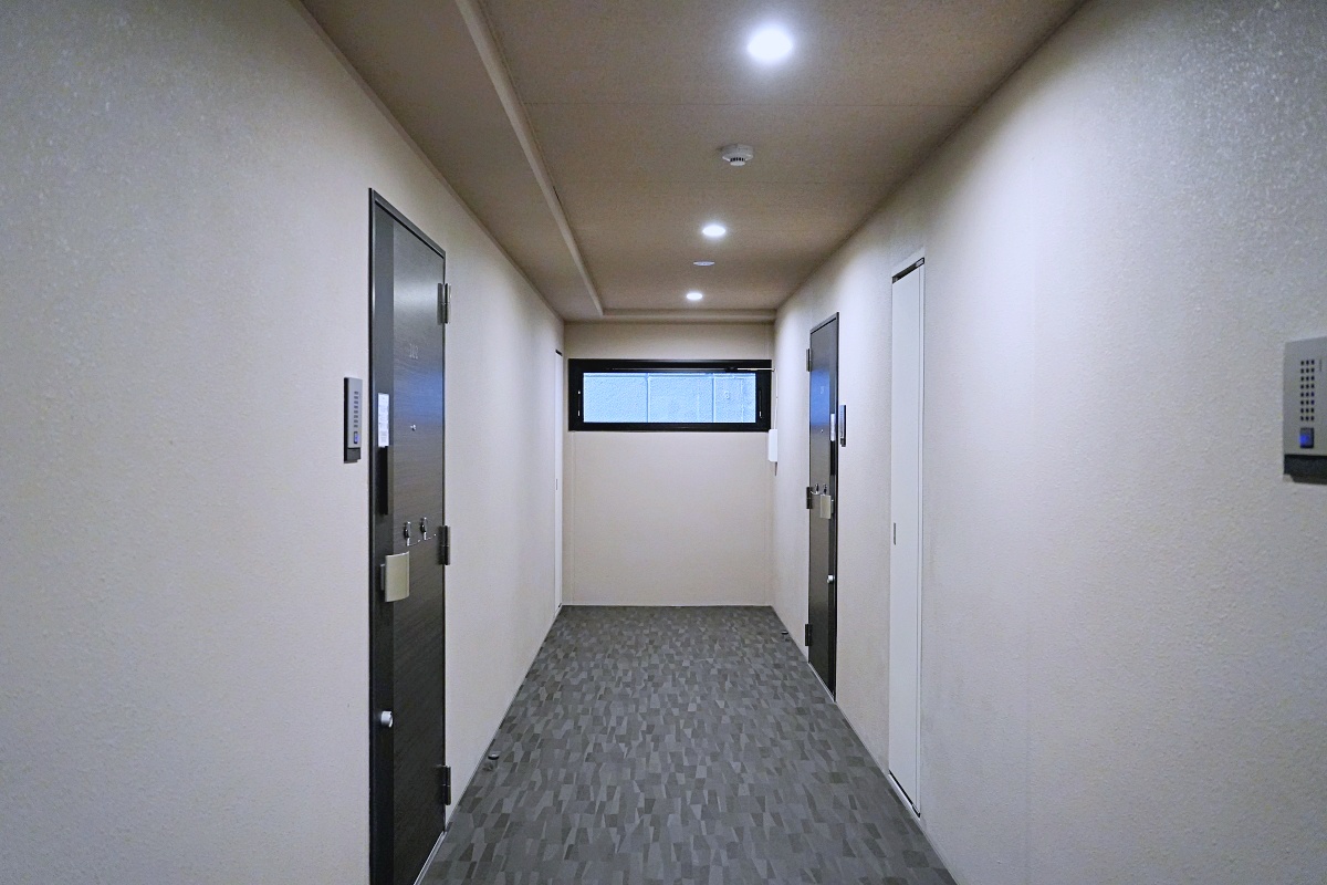 大阪道頓堀住宿推薦｜艾思利德酒店 Eslead Hotel Namba Dotonbori East 超大公寓式飯店開箱，親子自由行首選像家一樣的住宿體驗