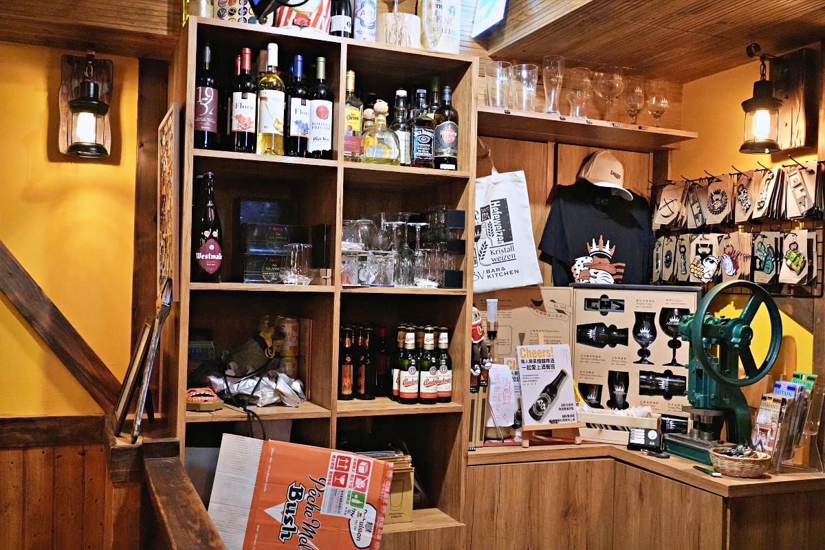 台北東區牛排推薦｜ABV 美式餐酒館敦化店必吃煙燻牛排搭配精釀啤酒！氣氛超嗨的肉食派對餐廳