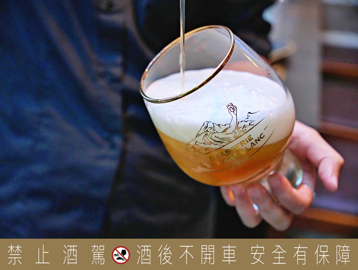 台北東區牛排推薦|ABV 美式餐酒館敦化店必吃煙燻牛排搭配精釀啤酒!氣氛超嗨的肉食派對餐廳 台北東區牛排推薦|ABV 美式餐酒館敦化店必吃煙燻牛排搭配精釀啤酒!氣氛超嗨的肉食派對餐廳