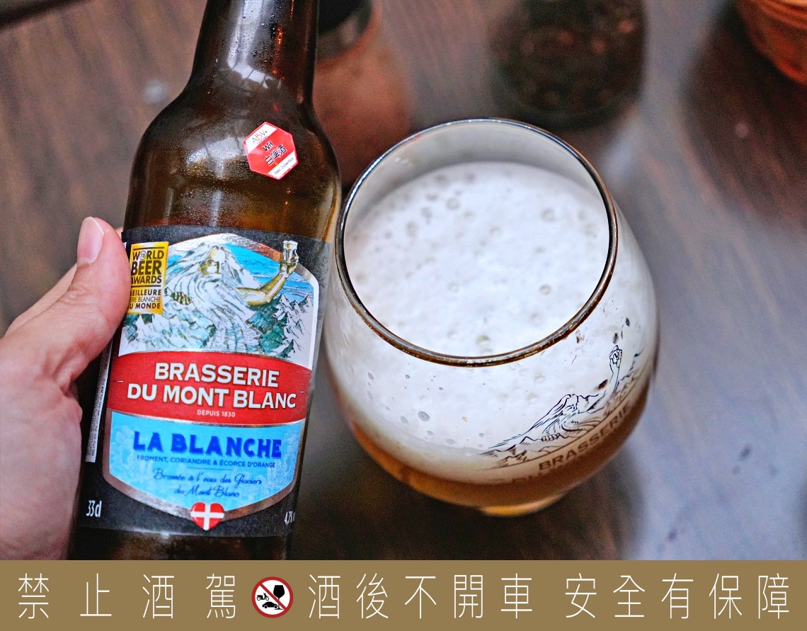 台北東區牛排推薦｜ABV 美式餐酒館敦化店必吃煙燻牛排搭配精釀啤酒！氣氛超嗨的肉食派對餐廳