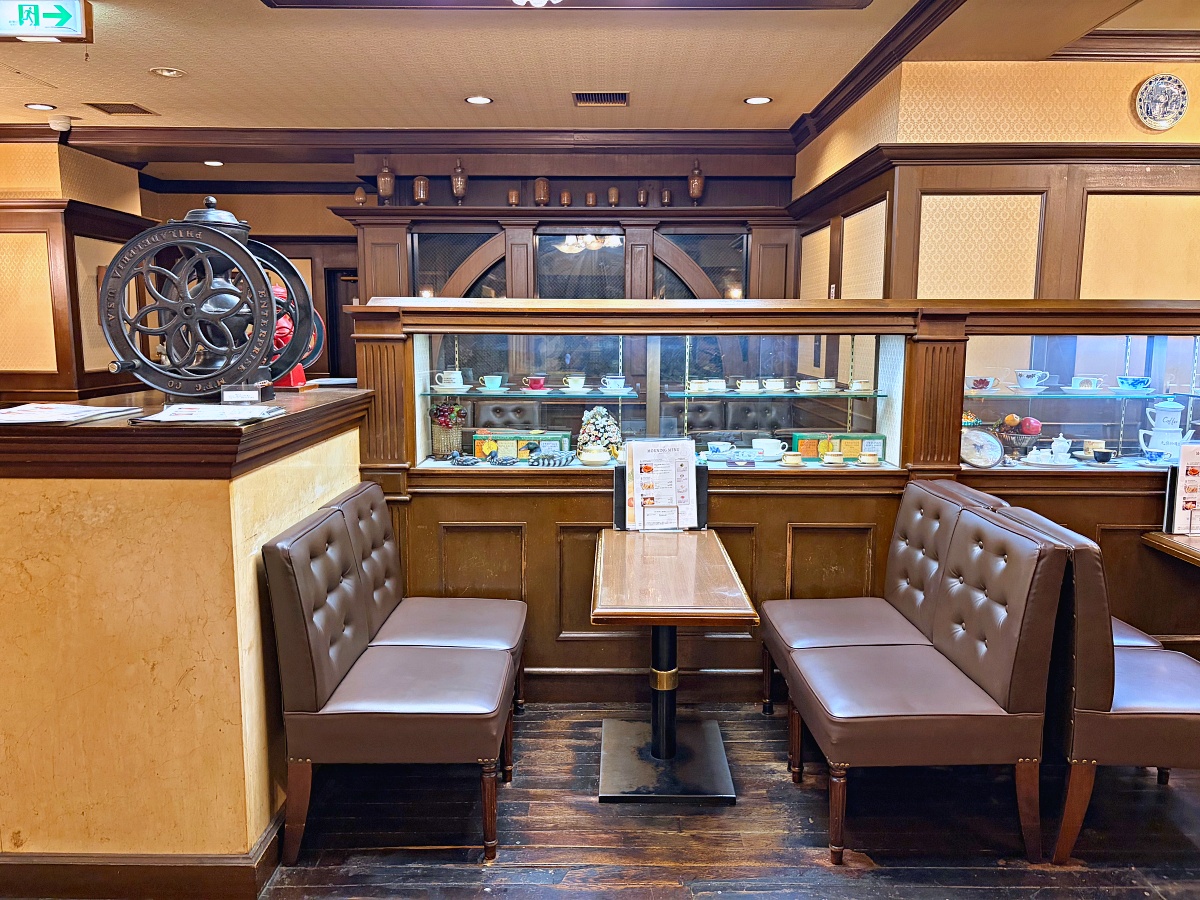 大阪心齋橋早餐推薦｜丸福珈琲店Marufuku Coffee本店｜昭和復古咖啡香、厚蛋三明治與鬆餅的經典早晨