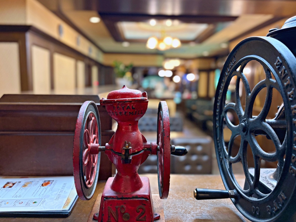 大阪心齋橋早餐推薦｜丸福珈琲店Marufuku Coffee本店｜昭和復古咖啡香、厚蛋三明治與鬆餅的經典早晨