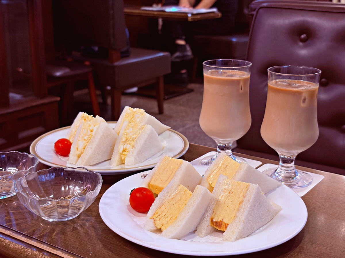 大阪心齋橋早餐推薦｜丸福珈琲店Marufuku Coffee本店｜昭和復古咖啡香、厚蛋三明治與鬆餅的經典早晨