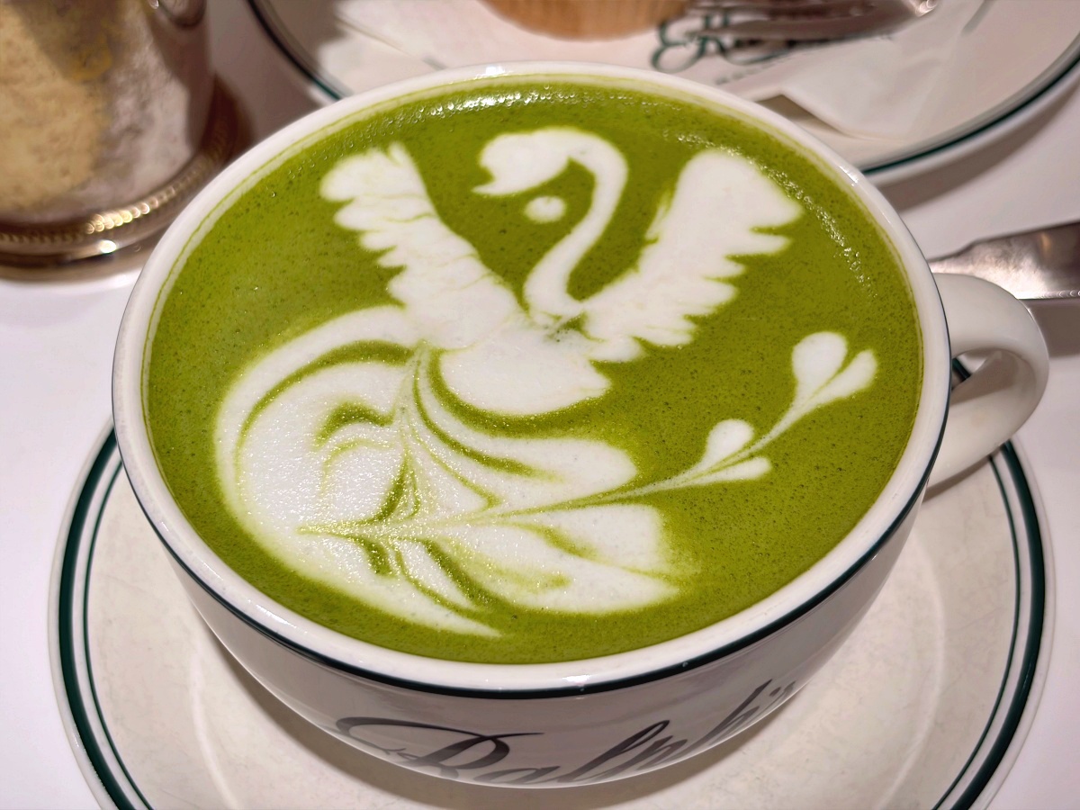 【大阪心齋橋咖啡廳推薦】POLO RALPH LAUREN CAFÉ｜制服熊迎賓、京都抹茶拿鐵＆限定紀念品太好逛