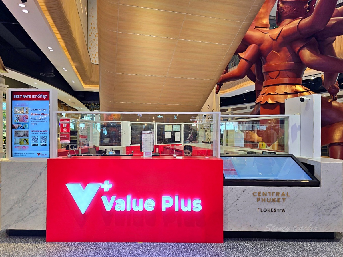 【普吉島購物攻略】Central Phuket Floresta 新館心得｜樓層介紹、人氣品牌、泰國小眾包・香氛好逛清單、水上市場造景 & 超美水族館一次看
