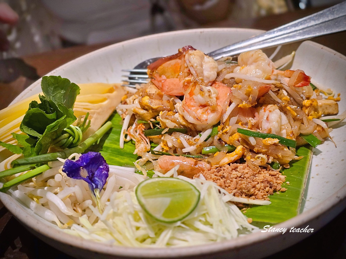 【曼谷美食推薦】Kub Kao’ Kub Pla 吃飯吃魚 Central Embassy|人氣泰式餐廳我最愛這家!家庭旅行、親子旅遊都超好吃不踩雷 【曼谷美食推薦】Kub Kao’ Kub Pla 吃飯吃魚 Central Embassy|人氣泰式餐廳我最愛這家!家庭旅行、親子旅遊都超好吃不踩雷