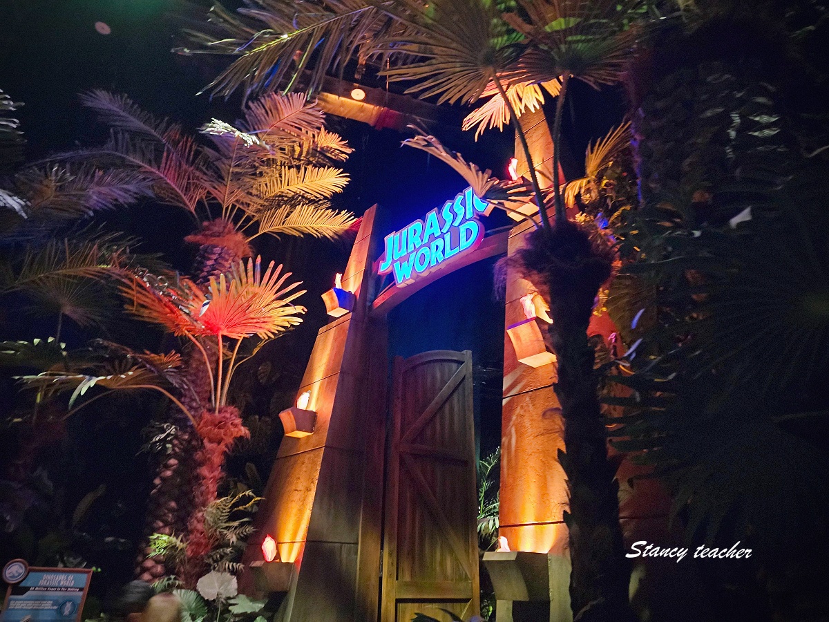 曼谷最新景點「曼谷河畔夜市侏羅紀世界沉浸式體驗展」Jurassic World: The Experience 攻略與心得