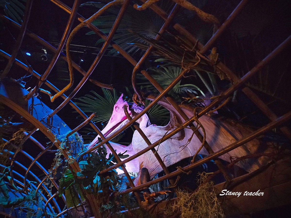 曼谷最新景點「曼谷河畔夜市侏羅紀世界沉浸式體驗展」Jurassic World: The Experience 攻略與心得