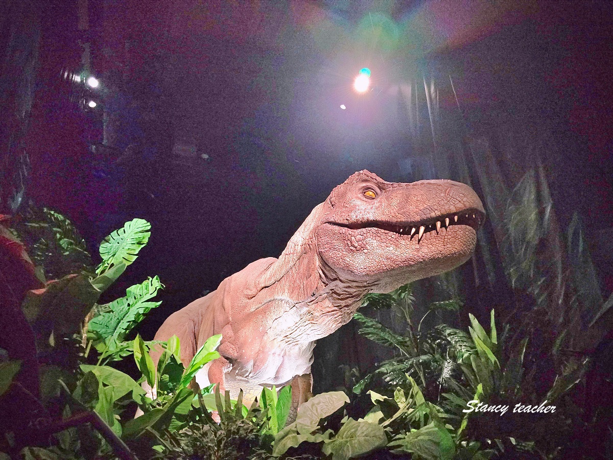 曼谷最新景點「曼谷河畔夜市侏羅紀世界沉浸式體驗展」Jurassic World: The Experience 攻略與心得