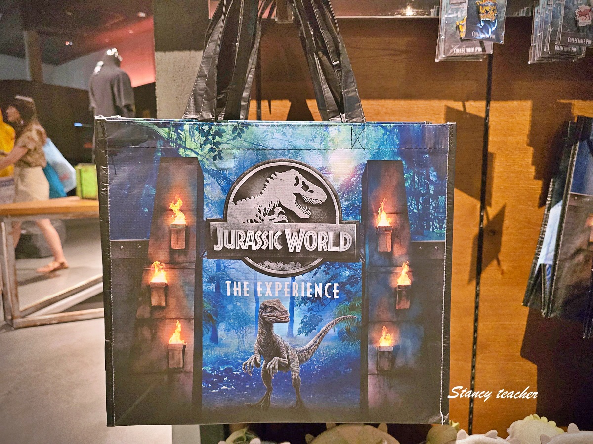 曼谷最新景點「曼谷河畔夜市侏羅紀世界沉浸式體驗展」Jurassic World: The Experience 攻略與心得