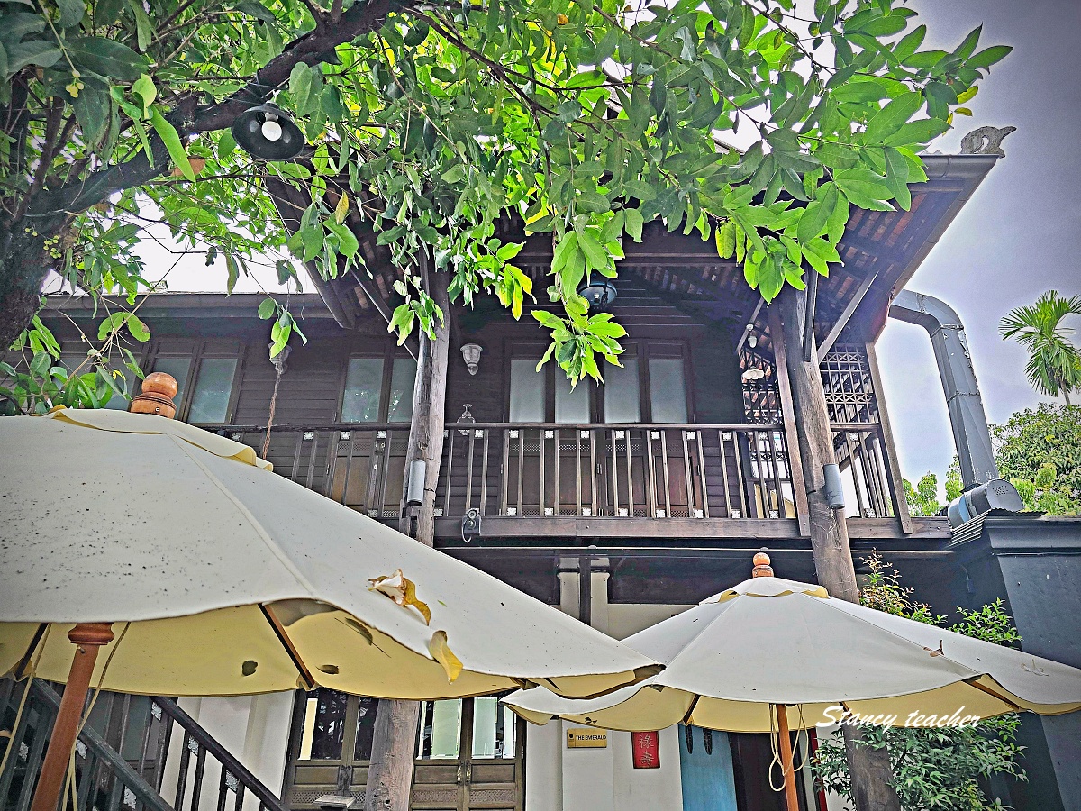 【清邁住宿推薦】Lunar Mansion 月府酒店｜隱身古城巷弄的中式泳池宅，早餐單點無限吃SPA按摩與網美咖啡廳超享受！