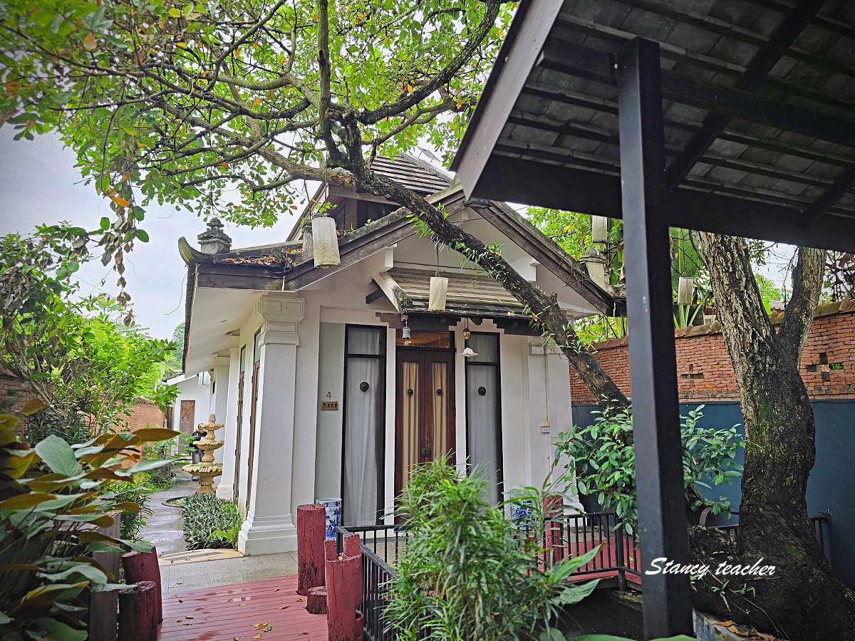 【清邁住宿推薦】Lunar Mansion 月府酒店｜隱身古城巷弄的中式泳池宅，早餐單點無限吃SPA按摩與網美咖啡廳超享受！ @Stancy Teacher 美味異想世界