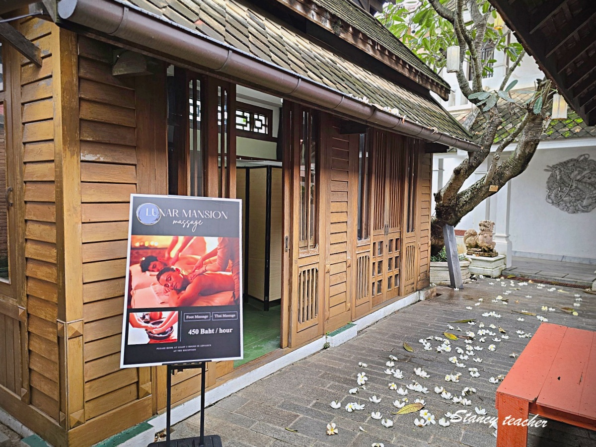 【清邁住宿推薦】Lunar Mansion 月府酒店｜隱身古城巷弄的中式泳池宅，早餐單點無限吃SPA按摩與網美咖啡廳超享受！