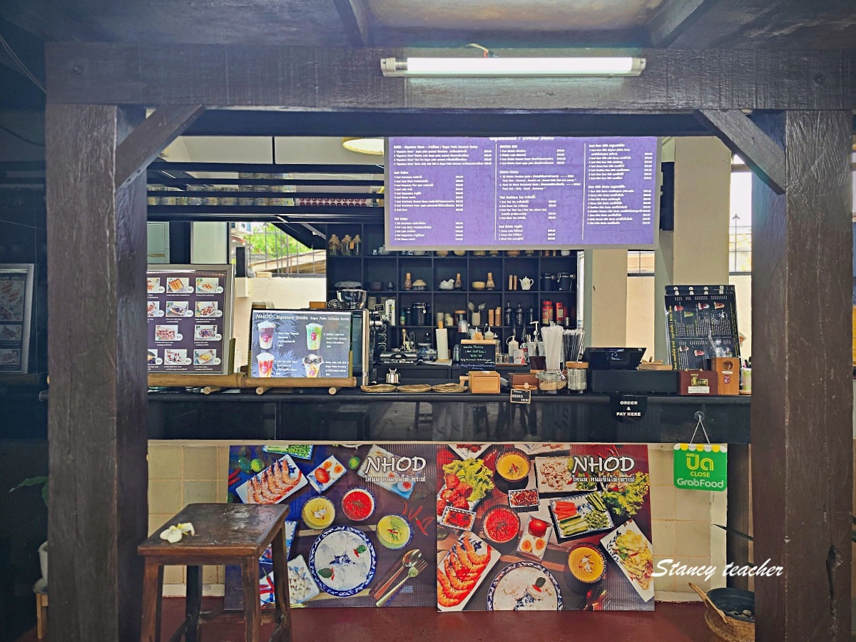 【清邁住宿推薦】Lunar Mansion 月府酒店｜隱身古城巷弄的中式泳池宅，早餐單點無限吃SPA按摩與網美咖啡廳超享受！