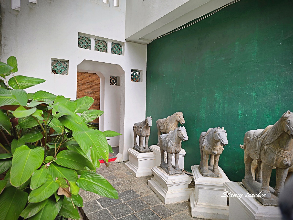 【清邁住宿推薦】Lunar Mansion 月府酒店|隱身古城巷弄的中式泳池宅,早餐單點無限吃SPA按摩與網美咖啡廳超享受! 【清邁住宿推薦】Lunar Mansion 月府酒店|隱身古城巷弄的中式泳池宅,早餐單點無限吃SPA按摩與網美咖啡廳超享受!