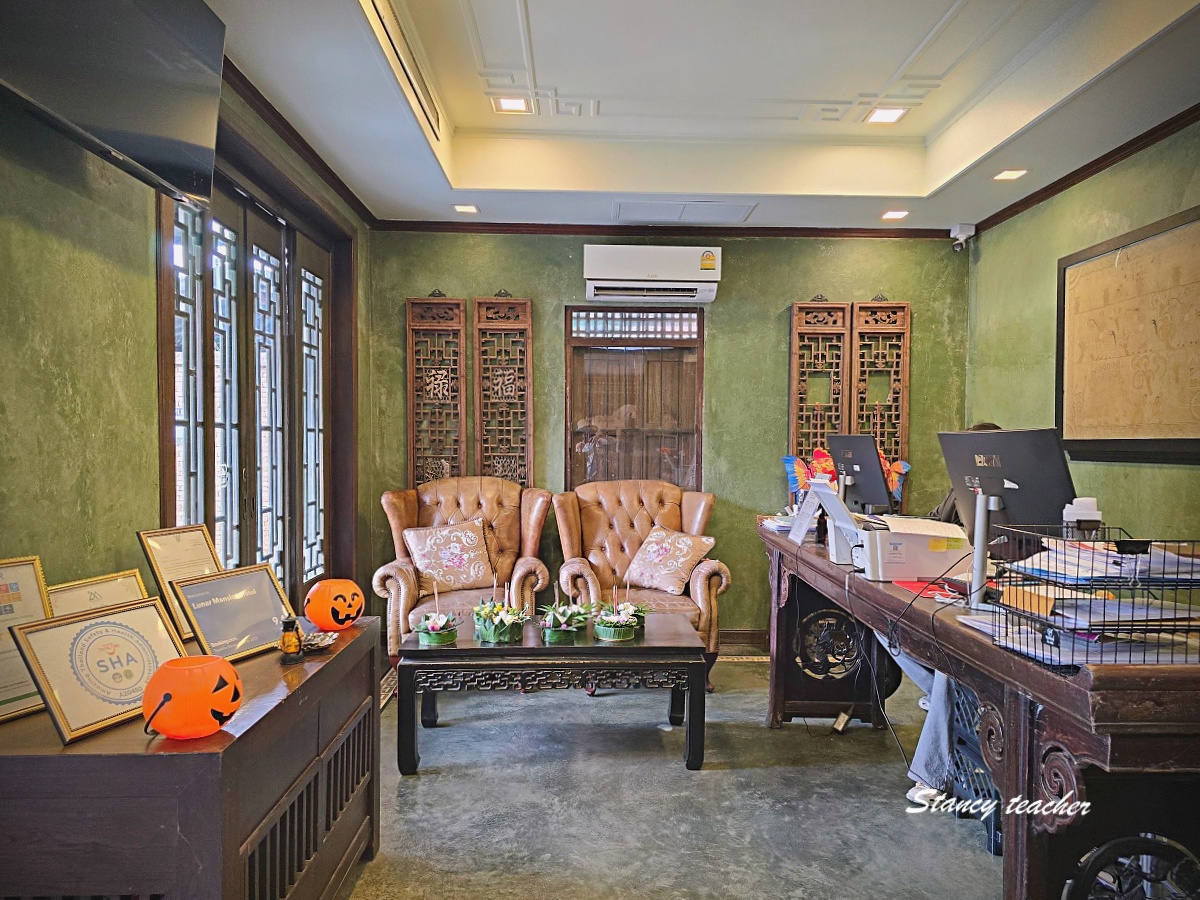 【清邁住宿推薦】Lunar Mansion 月府酒店｜隱身古城巷弄的中式泳池宅，早餐單點無限吃SPA按摩與網美咖啡廳超享受！