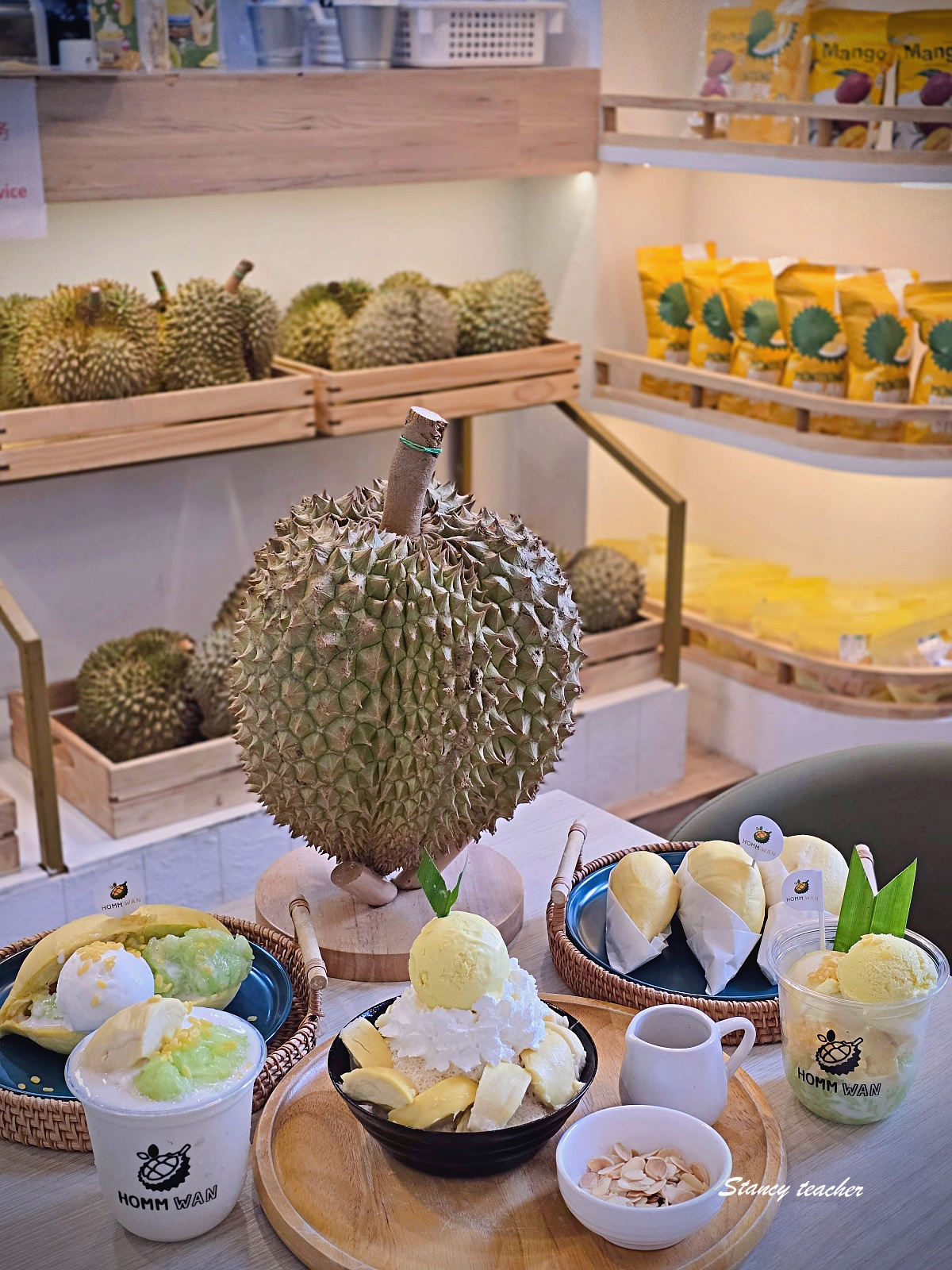 【清邁尼曼甜點推薦】Homm Wan One Nimman 榴槤甜品專賣店｜天神養的榴槤、冰淇淋糯米飯必吃！