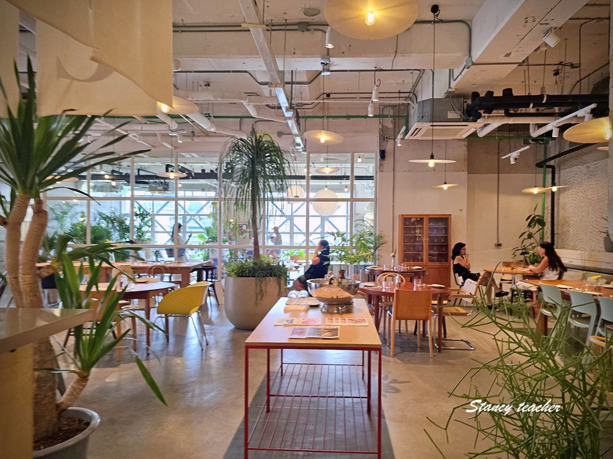 曼谷 EM District 新地標 FRIEND FRIEND｜Emporium 三樓文青咖啡廳，香氛綠意生活選物空間太好拍！