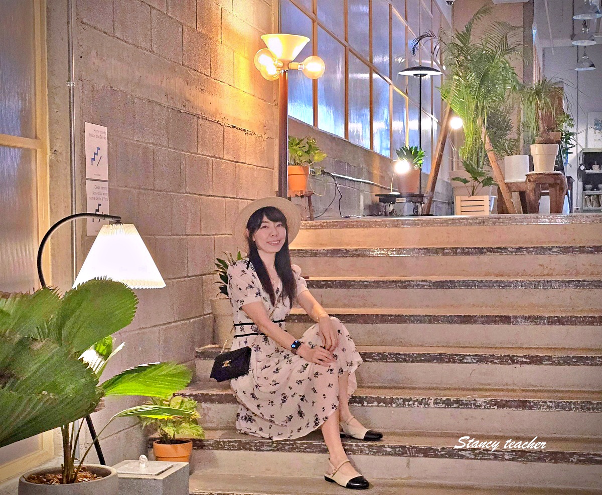 曼谷 EM District 新地標 FRIEND FRIEND|Emporium 三樓文青咖啡廳,香氛綠意生活選物空間太好拍! 曼谷 EM District 新地標 FRIEND FRIEND|Emporium 三樓文青咖啡廳,香氛綠意生活選物空間太好拍!