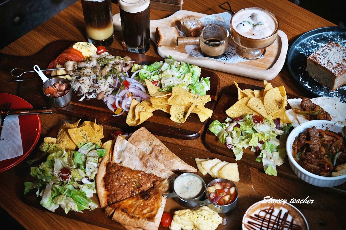 【竹北早午餐推薦】ABV 加勒比海餐酒館竹北旗艦店|異國風 Brunch、海島度假系餐酒館,用餐環境超 Chill! 【竹北早午餐推薦】ABV 加勒比海餐酒館竹北旗艦店|異國風 Brunch、海島度假系餐酒館,用餐環境超 Chill!