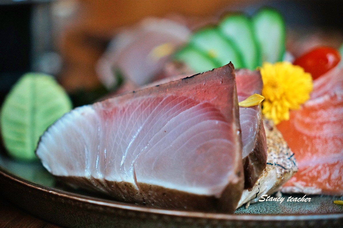 【新竹日式居酒屋推薦】ABV Bar & Kitchen 日式居酒館｜稻草燒、大阪燒、鐵板料理、精釀啤酒一次滿足！聚餐、宵夜、包場首選