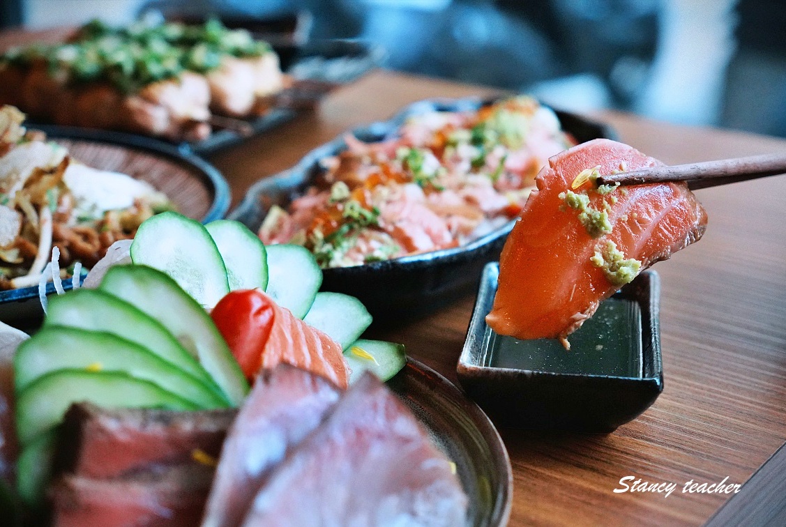 【新竹日式居酒屋推薦】ABV Bar & Kitchen 日式居酒館｜稻草燒、大阪燒、鐵板料理、精釀啤酒一次滿足！聚餐、宵夜、包場首選