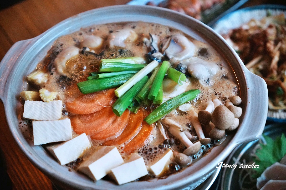 【新竹日式居酒屋推薦】ABV Bar & Kitchen 日式居酒館｜稻草燒、大阪燒、鐵板料理、精釀啤酒一次滿足！聚餐、宵夜、包場首選
