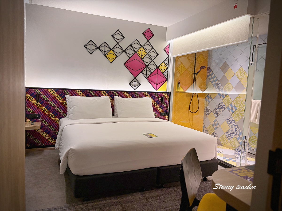 曼谷家庭住宿推薦｜ibis Styles Bangkok Silom 宜必思尚品曼谷是隆店｜親子友善、設計感滿分、泳池健身房一次滿足