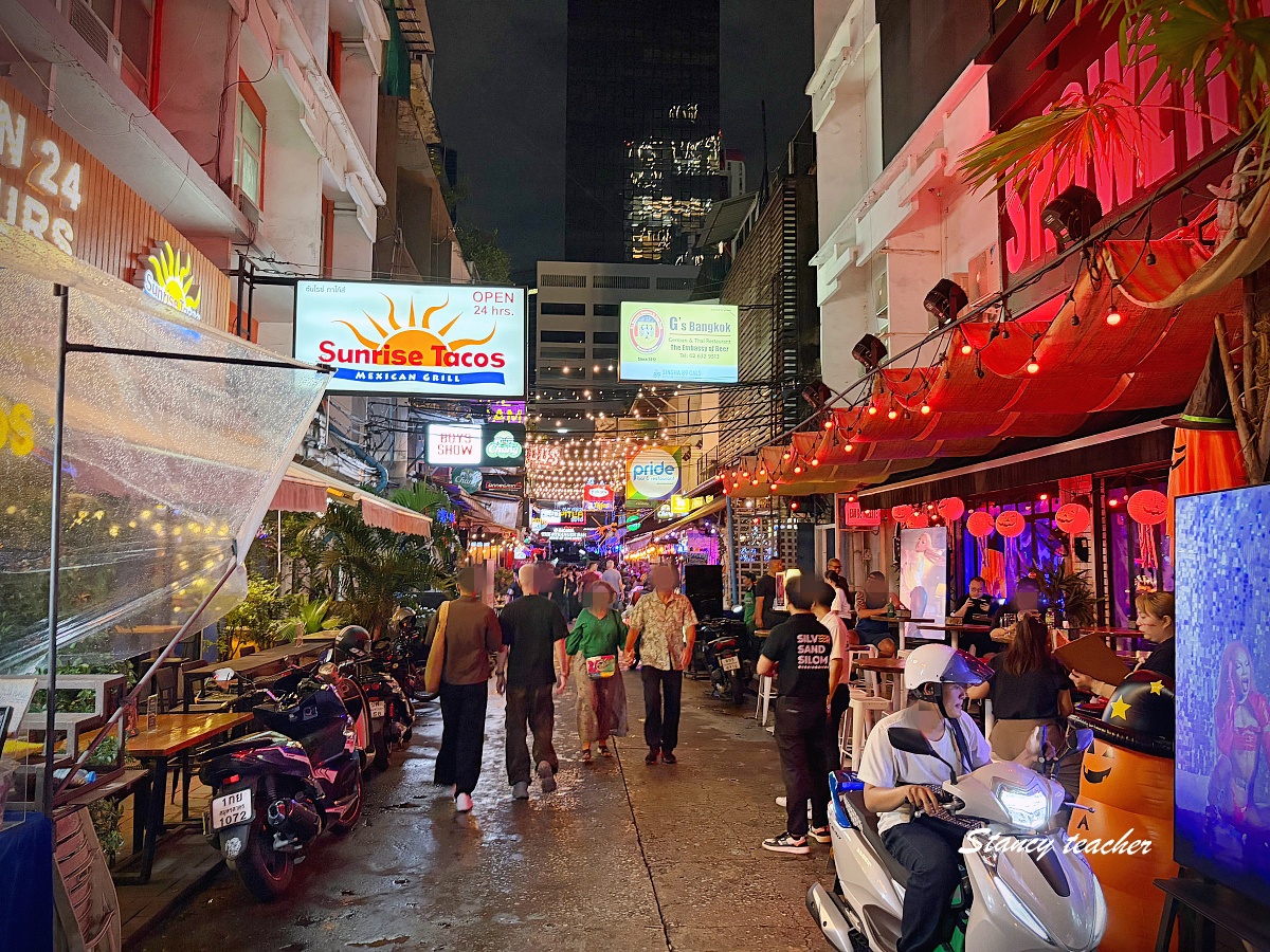曼谷家庭住宿推薦|ibis Styles Bangkok Silom 宜必思尚品曼谷是隆店|親子友善、設計感滿分、泳池健身房一次滿足 曼谷家庭住宿推薦|ibis Styles Bangkok Silom 宜必思尚品曼谷是隆店|親子友善、設計感滿分、泳池健身房一次滿足