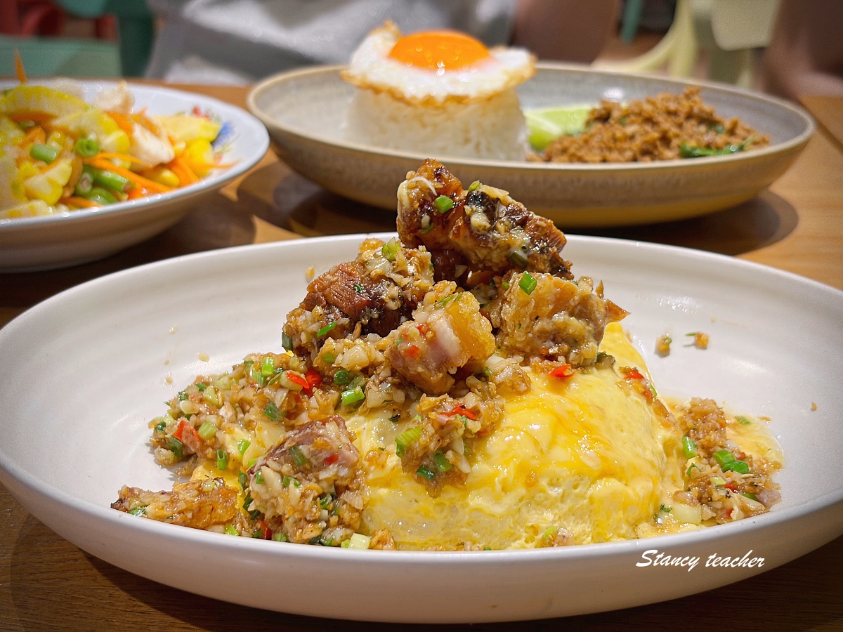 【曼谷Silom美食推薦】Ginger Farm Kitchen Silom Edge｜24 小時商業區裡米其林泰式農家料理，環境清新好拍、每道都超下飯！ @Stancy Teacher 美味異想世界