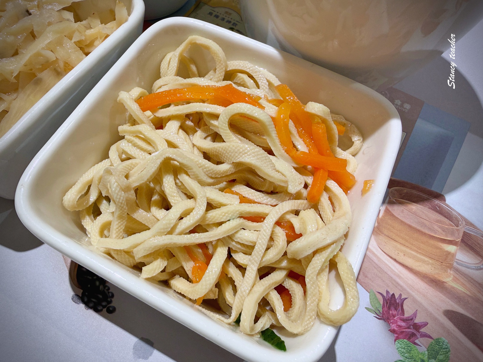 【內湖三總美食街】潮膳堂｜港式粥品、潮州麵點、燉湯一次滿足！內湖上班族最愛的清爽系港味餐廳（環境介紹）