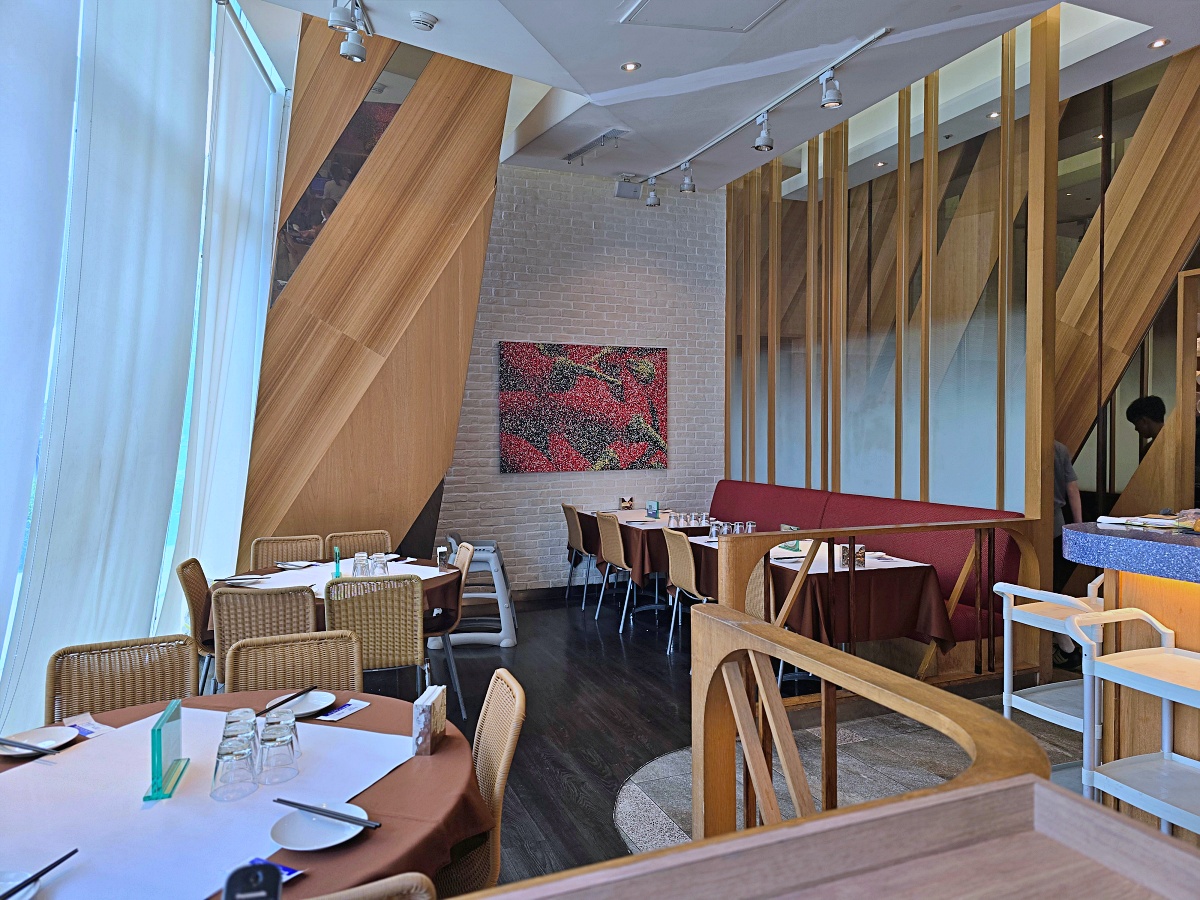 【台北南港美食】1010湘南港中信店｜雪莉阿嬤生日聚餐首選！不敢吃辣也能放心吃的湘菜館