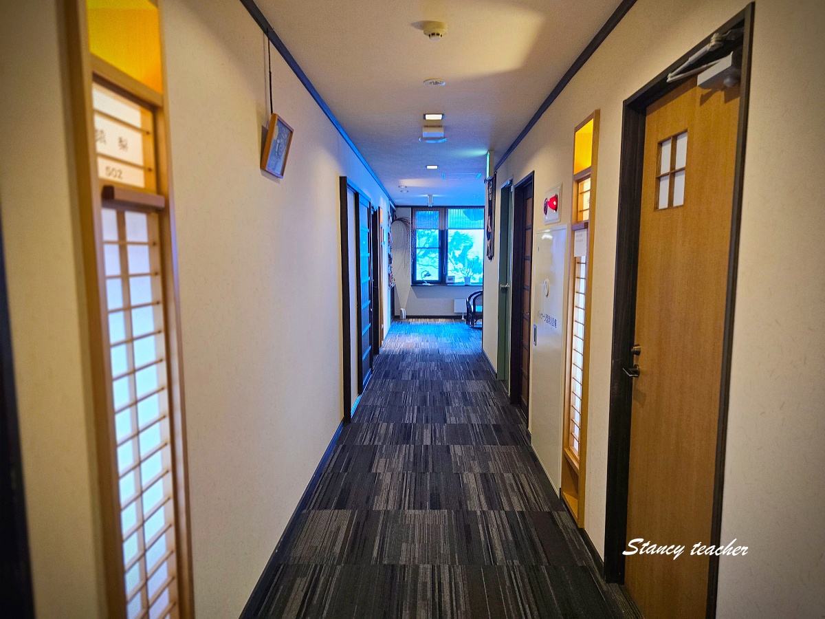 【銀山溫泉住宿】昭和館 Showakan 一泊二食開箱！日和旅行社東北行程推薦，入住夢幻溫泉街免搶房