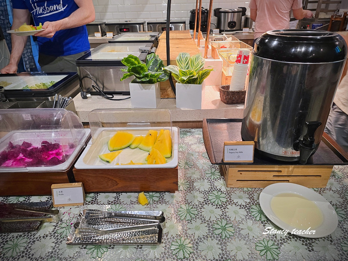 【台中親子住宿推薦】台中東旅住宿心得｜高級四人房、下午茶宵夜、早餐一次分享