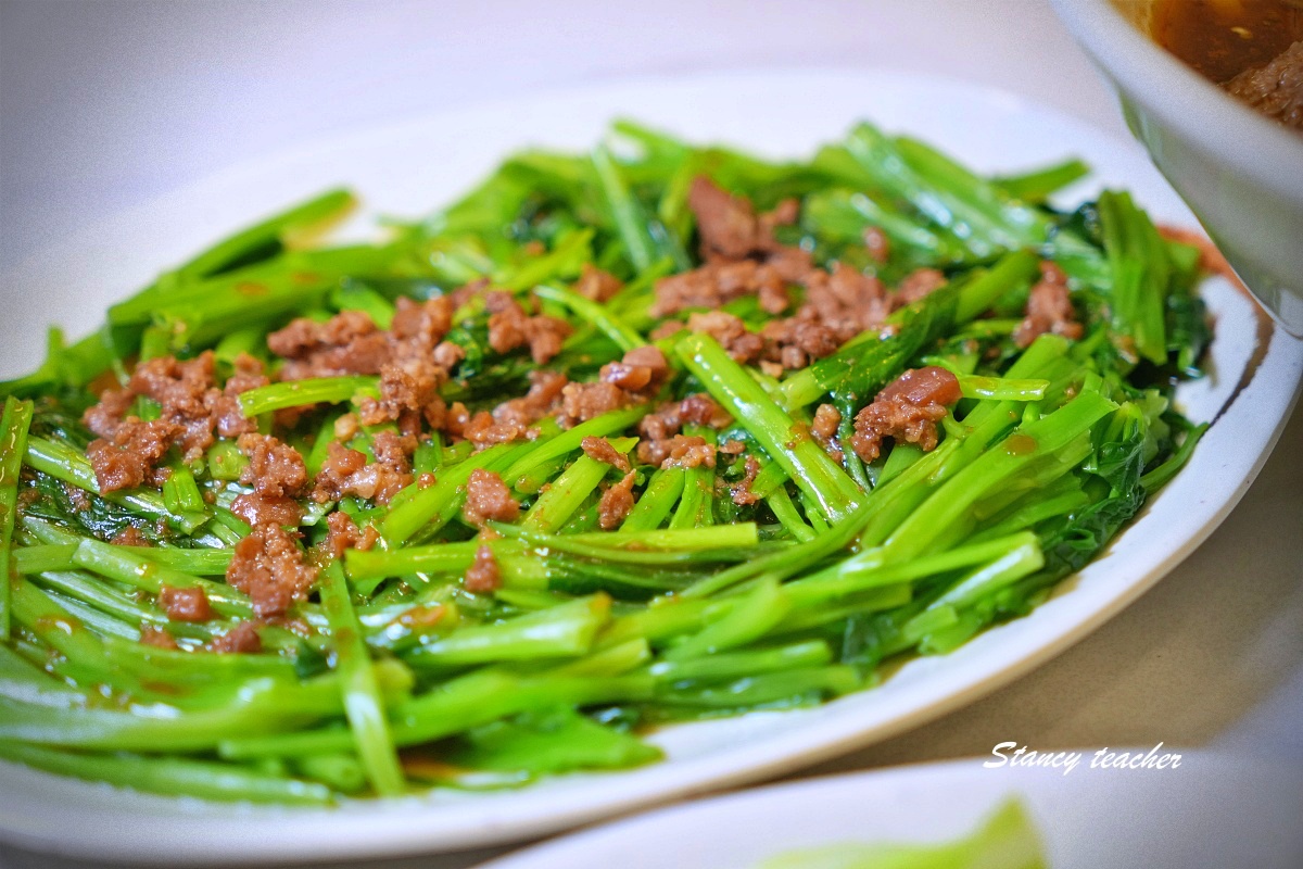 九添福牛肉麵館｜新竹米其林必比登推薦牛肉麵，城隍廟必吃美食