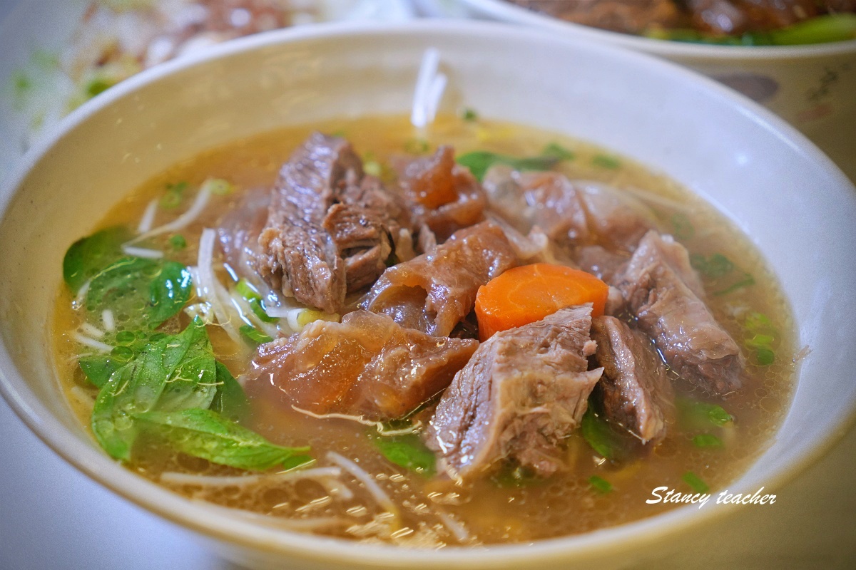 九添福牛肉麵館｜新竹米其林必比登推薦牛肉麵，城隍廟必吃美食