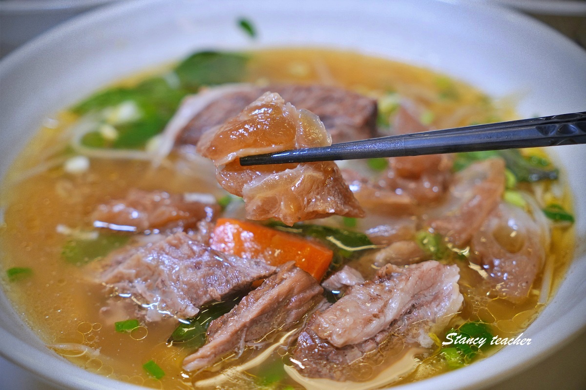 九添福牛肉麵館｜新竹米其林必比登推薦牛肉麵，城隍廟必吃美食