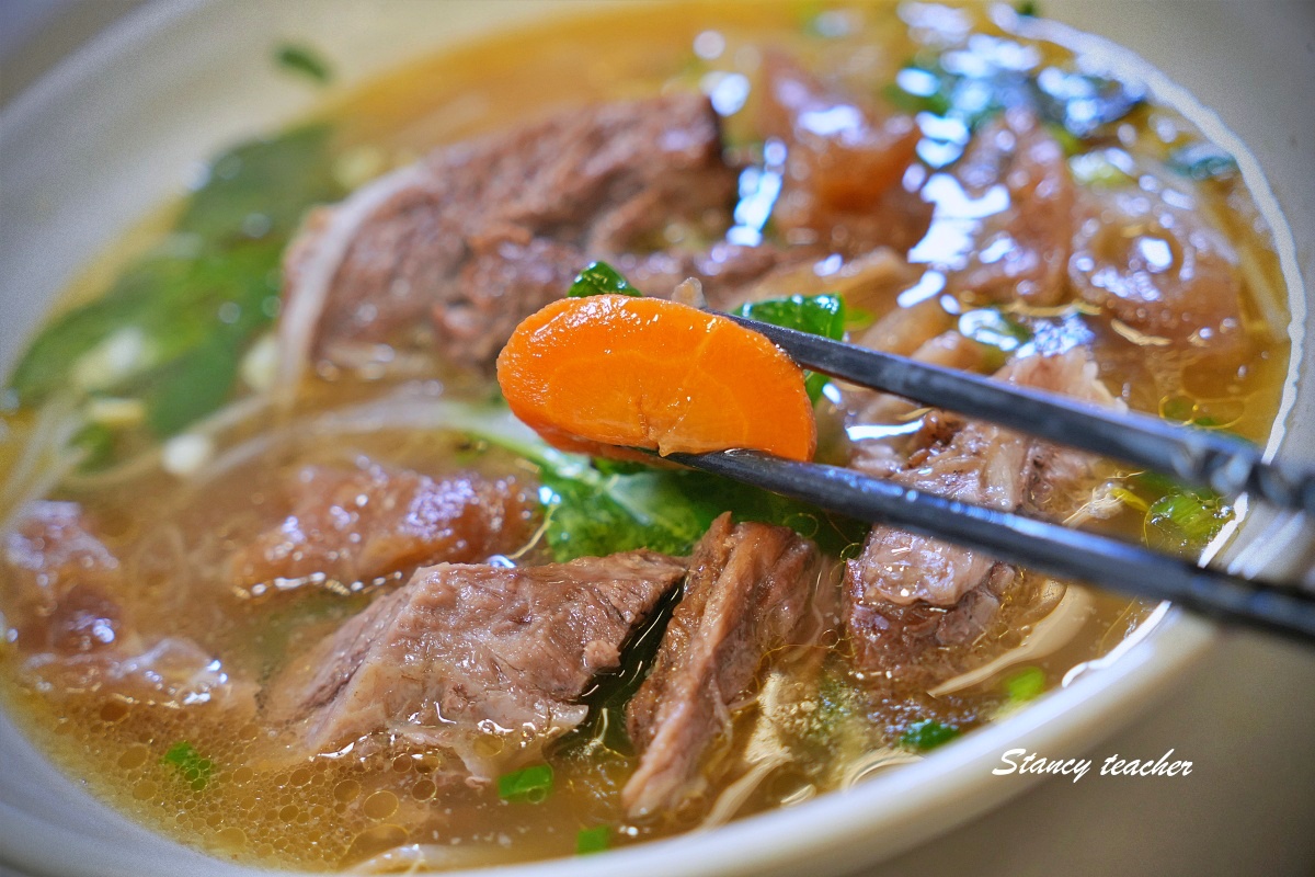 九添福牛肉麵館｜新竹米其林必比登推薦牛肉麵，城隍廟必吃美食
