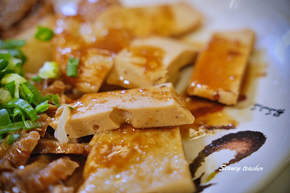 九添福牛肉麵館｜新竹米其林必比登推薦牛肉麵，城隍廟必吃美食