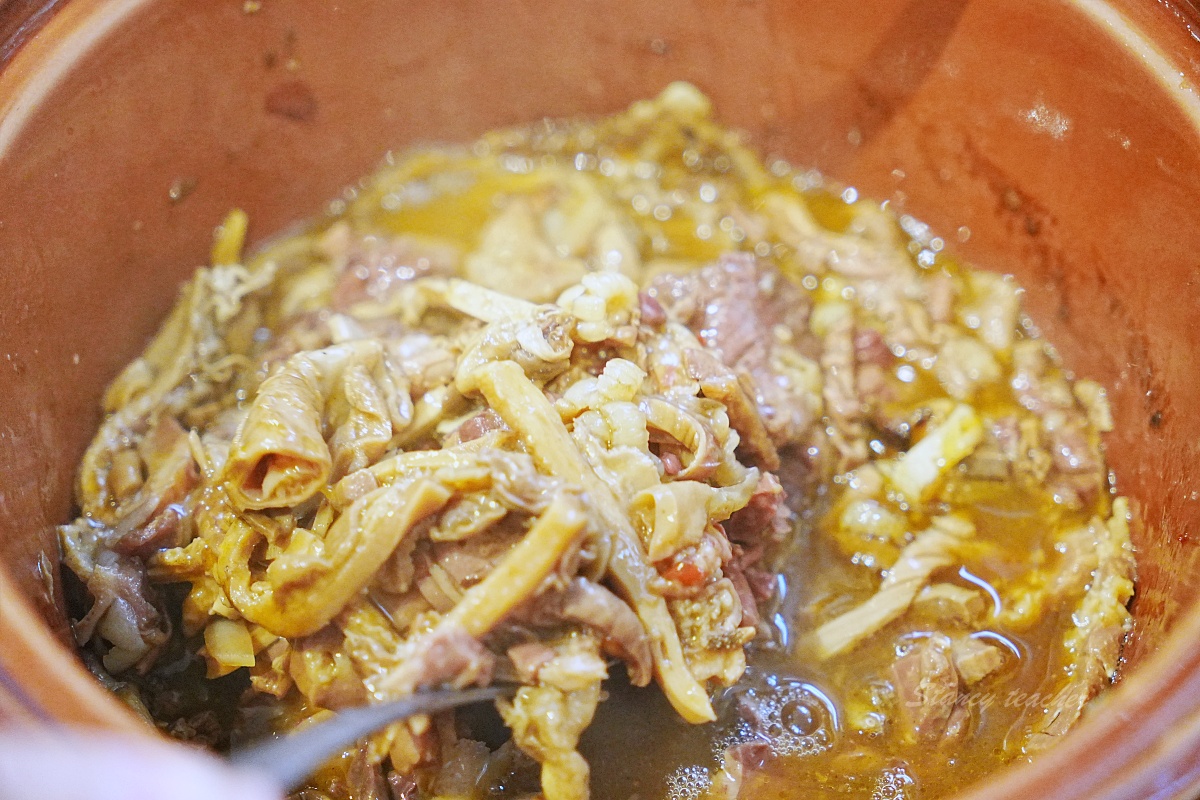 金門美食｜圓頭牛肉麵金城店評論：溫體牛肉麵、牛筋牛雜吃到飽，500盤入選高CP值必吃推薦