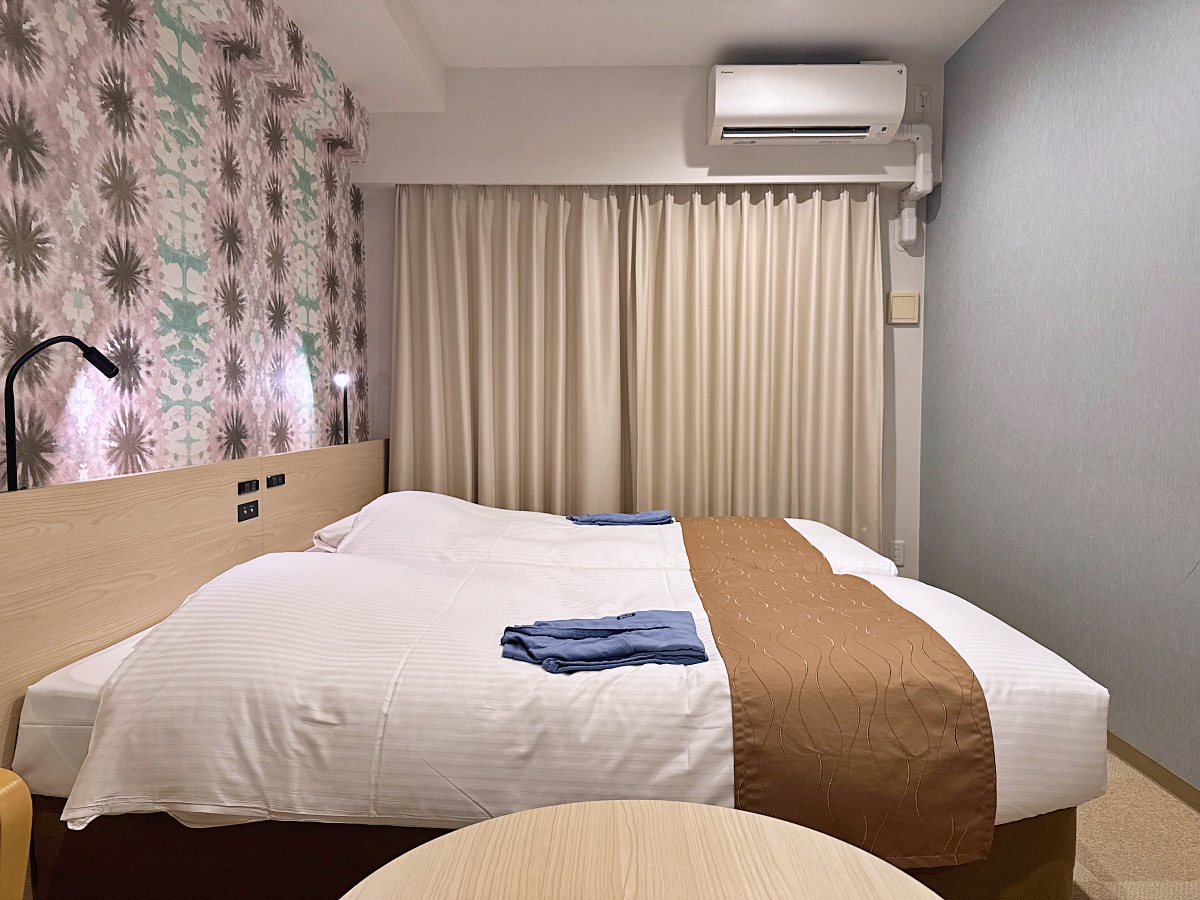 【沖繩北谷住宿推薦】La’gent Hotel Chatan 親子入住心得｜住在美國村旁的超高CP值雙床房