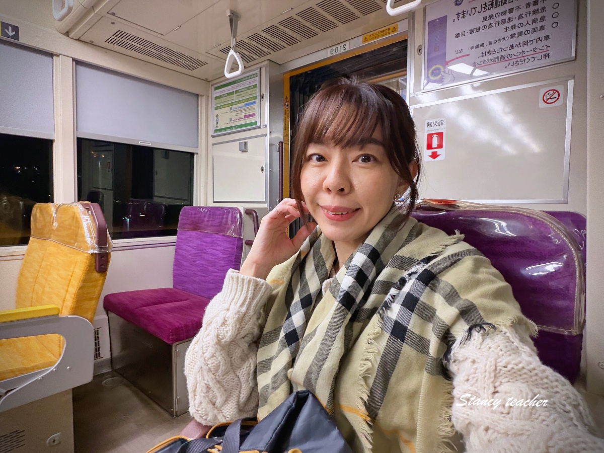 【神戶自由行攻略】桃園直飛神戶機場+新交通港灣人工島線進市區,步行完成神戶港塔、安宅丸、PORT TERRACE、夜間光雕秀 【神戶自由行攻略】桃園直飛神戶機場+新交通港灣人工島線進市區,步行完成神戶港塔、安宅丸、PORT TERRACE、夜間光雕秀