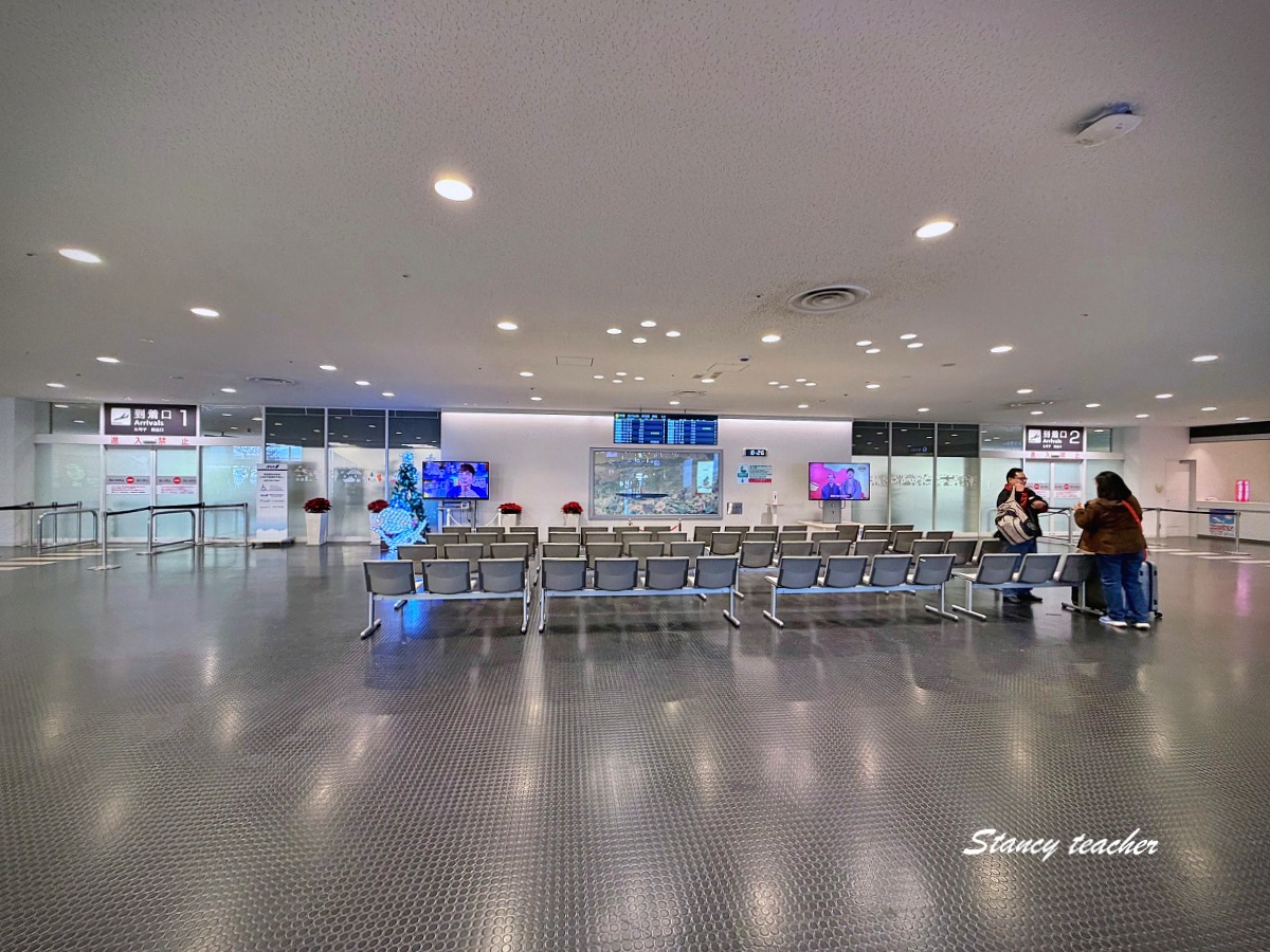 【神戶自由行攻略】桃園直飛神戶機場+新交通港灣人工島線進市區,步行完成神戶港塔、安宅丸、PORT TERRACE、夜間光雕秀 【神戶自由行攻略】桃園直飛神戶機場+新交通港灣人工島線進市區,步行完成神戶港塔、安宅丸、PORT TERRACE、夜間光雕秀