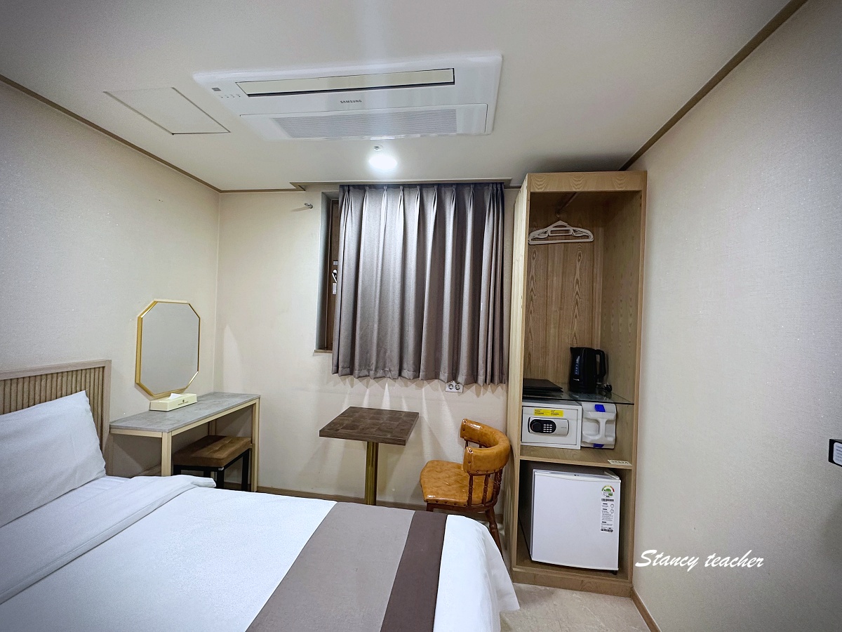 【韓國首爾住宿推薦】東大門金色城市飯店 Dongdaemun Golden City Hotel|ㄧ晚不用台幣2000豪華雙床房入住心得 【韓國首爾住宿推薦】東大門金色城市飯店 Dongdaemun Golden City Hotel|ㄧ晚不用台幣2000豪華雙床房入住心得
