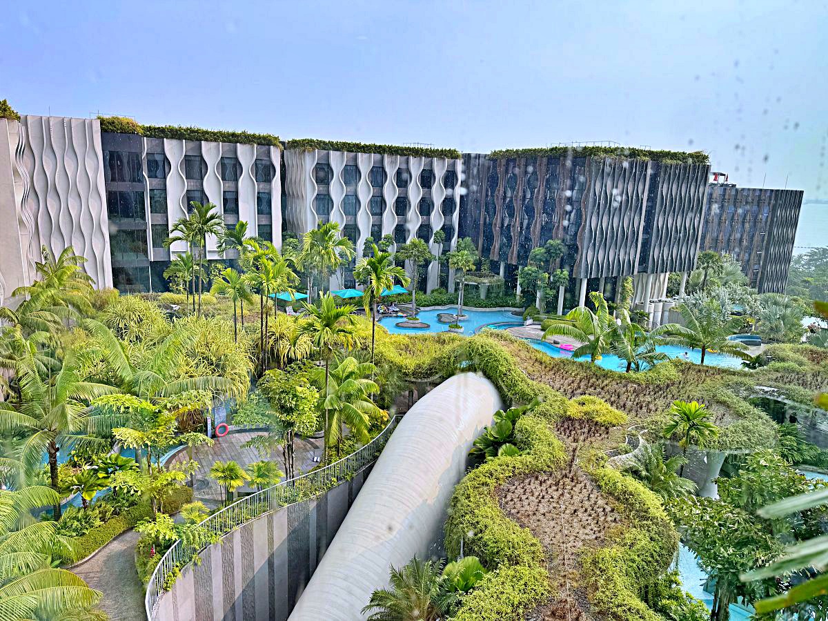 新加坡悅樂聖淘沙酒店住宿開箱｜Village Hotel Sentosa 豪華家庭房實住心得，三代同堂也住得下的親子飯店