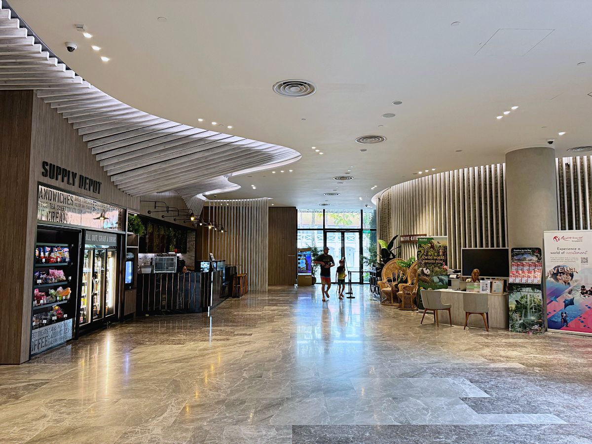 新加坡悅樂聖淘沙酒店住宿開箱｜Village Hotel Sentosa 豪華家庭房實住心得，三代同堂也住得下的親子飯店
