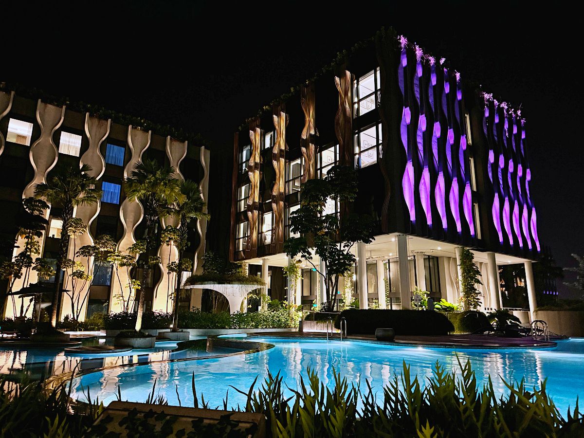 新加坡悅樂聖淘沙酒店住宿開箱｜Village Hotel Sentosa 豪華家庭房實住心得，三代同堂也住得下的親子飯店
