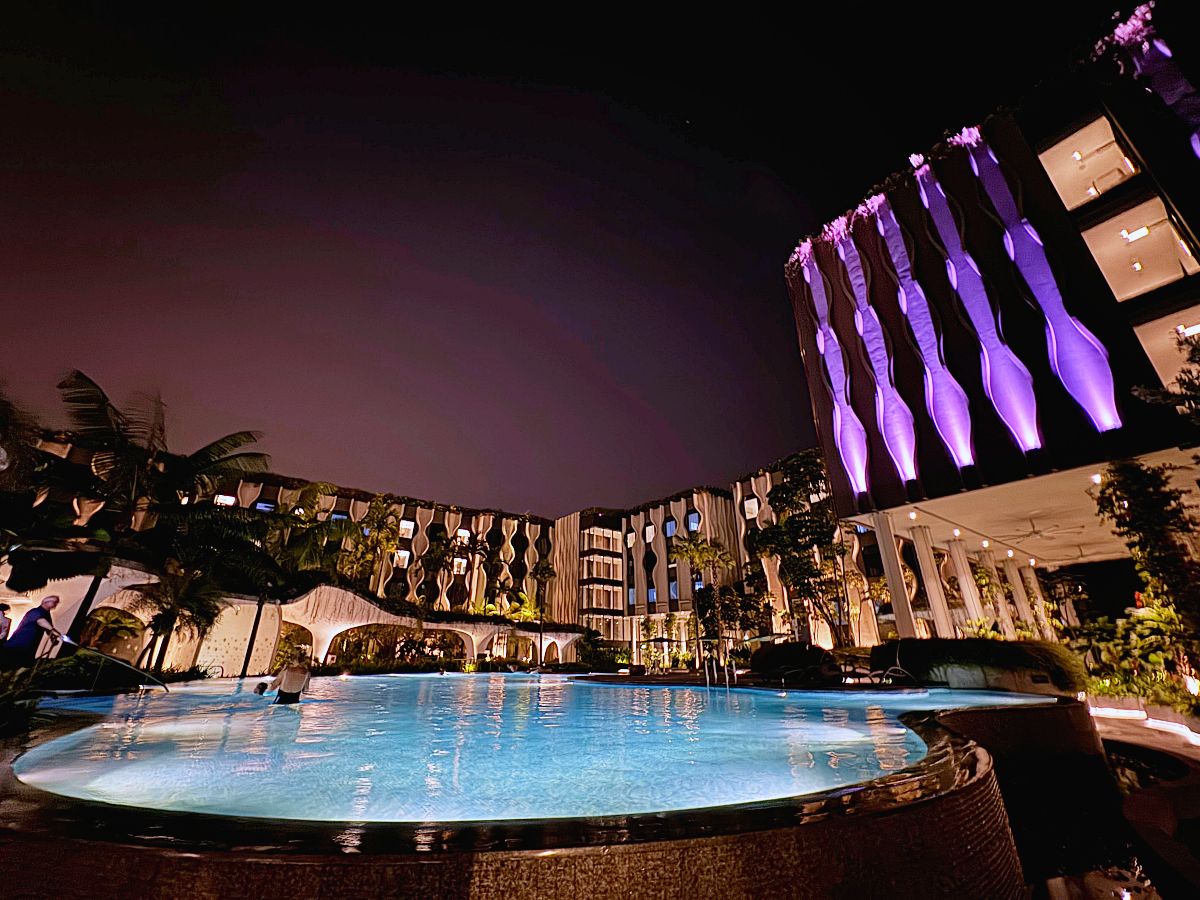 新加坡悅樂聖淘沙酒店住宿開箱｜Village Hotel Sentosa 豪華家庭房實住心得，三代同堂也住得下的親子飯店