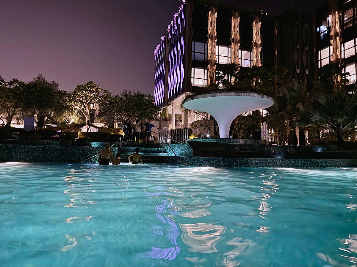 新加坡悅樂聖淘沙酒店住宿開箱｜Village Hotel Sentosa 豪華家庭房實住心得，三代同堂也住得下的親子飯店